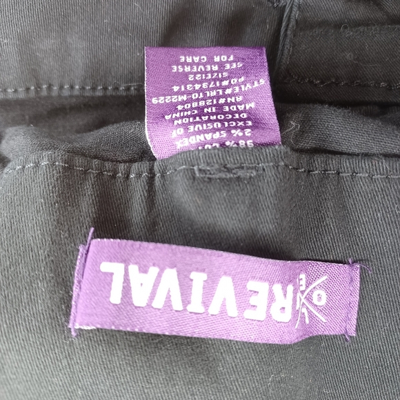 Love Revival Women's Black Pants - Picture 12 of 12